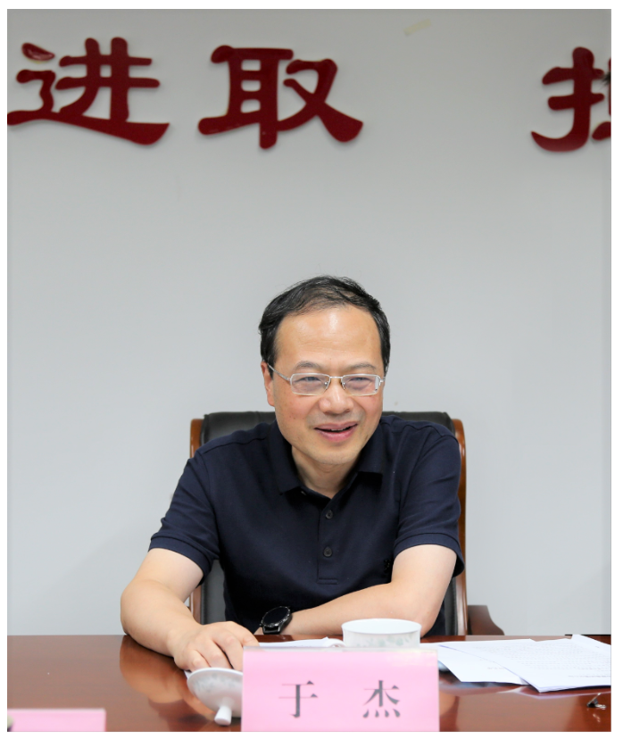 省委常委、省委宣傳部部長(zhǎng)于杰到山東影視傳媒集團(tuán)調(diào)研指導(dǎo)